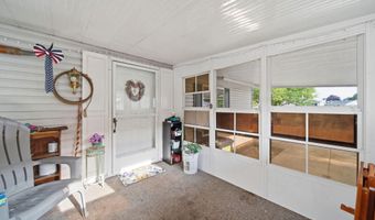 510 Missouri River Ct, Adrian, MI 49221