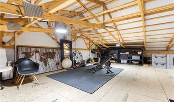 1372 N 150 Rd, Baldwin City, KS 66006