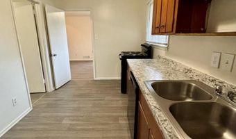 1424 Wembley Dr, Charlotte, NC 28205