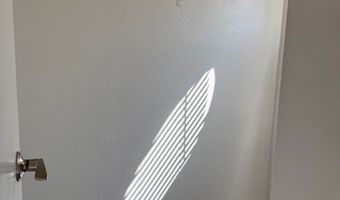 5291 Colodny Dr 5, Agoura Hills, CA 91301