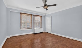 4000 CATHEDRAL Ave NW 842B, Washington, DC 20016