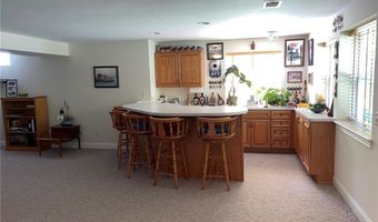 467 Country Walk, Amherst, OH 44001