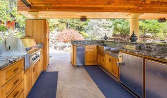 1440 E Nevada St, Ashland, OR 97520
