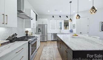 3116 Creighton Dr, Charlotte, NC 28205