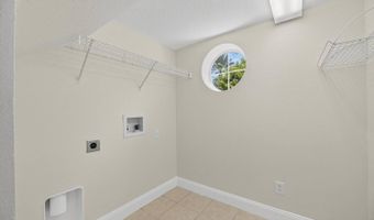 123 Aberdeen Pond Dr, Apollo Beach, FL 33572