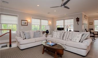 283 Broadway Ave, Newport, RI 02840