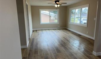 20 S Erie St, Aurora, MN 55705