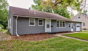 228 Hilltop Rd, Ames, IA 50014