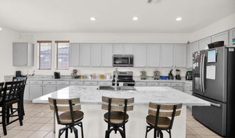 453 E WHITE WING Dr, Casa Grande, AZ 85122