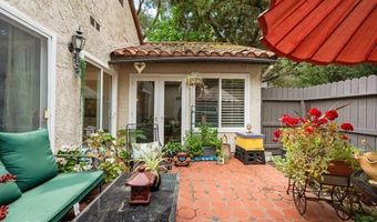 27556 Rondell St, Agoura Hills, CA 91301