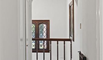 1952 CANTERBURY Rd, Abington, PA 19001