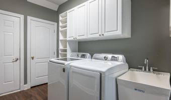 20262 KIAWAH ISLAND Dr, Ashburn, VA 20147