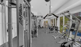 3370 Hidden Bay Dr 1002, Aventura, FL 33180