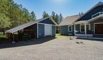 688 Champs Rd, Bonners Ferry, ID 83805