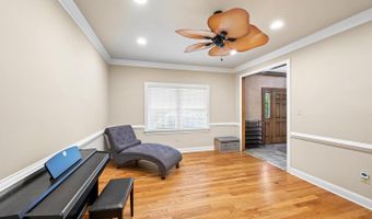 1600 NORRISTOWN Rd, Ambler, PA 19002