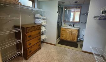 742 Solpers Bay Rd, Bottineau, ND 58318