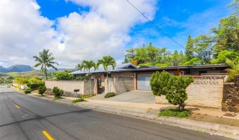 1062 Kamahele St, Kailua, HI 96734