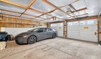 2202 McMinn St, Aliquippa, PA 15001