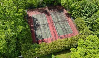 9 Southwind Dr 9, Burlington, VT 05401