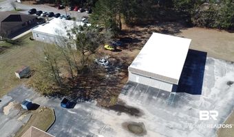 810 E Craig St, Atmore, AL 36502