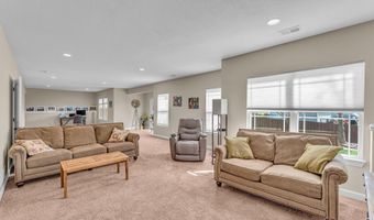 16657 Sandstone Cir, Basehor, KS 66007