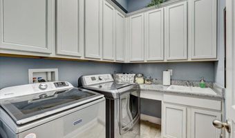7209 MEETING HOUSE Ln, Apollo Beach, FL 33572