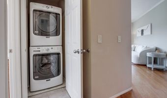 6970 Sandpiper Pl, Carlsbad, CA 92009