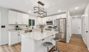 3110 Hilltop Dr, Ann Arbor, MI 48103