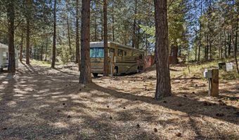 15 Coit Dr, Cascade, ID 83611