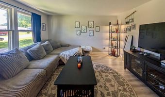 904 Carlin Pl, Angola, IN 46703