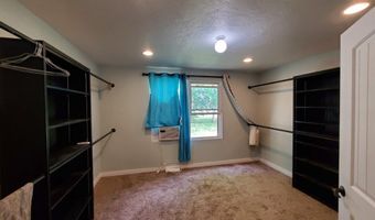 649 A St, Arapaho, OK 73620
