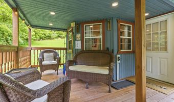 90 Railroad Lock Rd, Beattyville, KY 41311