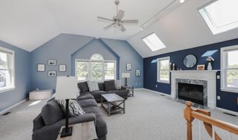 6 Jennifer Ln, Amherst, NH 03031