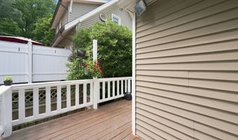 41 Taillon St, Bristol, CT 06010