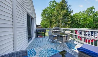 23 Park St, North Providence, RI 02904