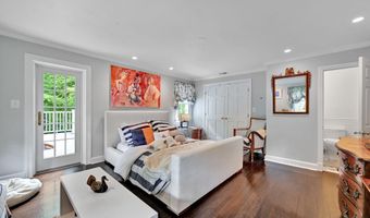 6907 BRADLEY Blvd, Bethesda, MD 20817