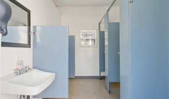 37400 Falling Springs Rd, Yucaipa, CA 92399