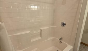917 Tarkiln Rd, Burrillville, RI 02830
