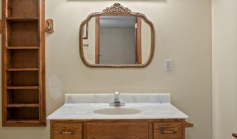 11326 E Brainerd Rd, Apison, TN 37302