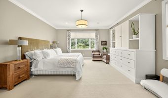 161 Sunnyview Dr, Ashland, OR 97520