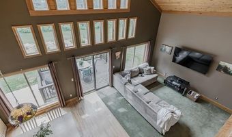 9038 Lahring Rd, Argentine, MI 48436