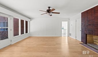 402 E Poplar St, Atmore, AL 36502