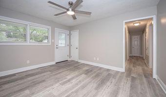206 Beverly Dr, Ocean Springs, MS 39564
