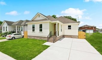 1704 AYCOCK St, Arabi, LA 70032