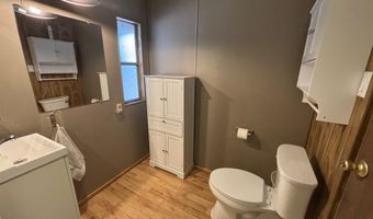 33800 S DAVENPORT Ln, Black Canyon City, AZ 85324