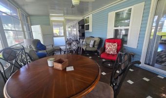 133 HAMPTON Dr E, Auburndale, FL 33823