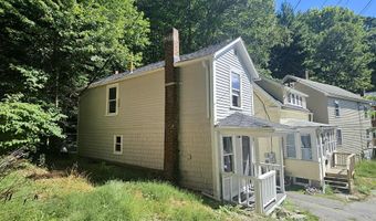 71 Boothby St, Augusta, ME 04330