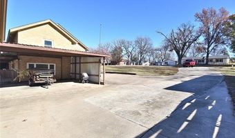 319 SE Robin Ave, Bartlesville, OK 74006