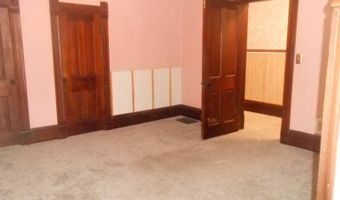103 W Daniel St, Albany, MO 64402