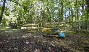 702 BANNEKER Ln, Annapolis, MD 21401